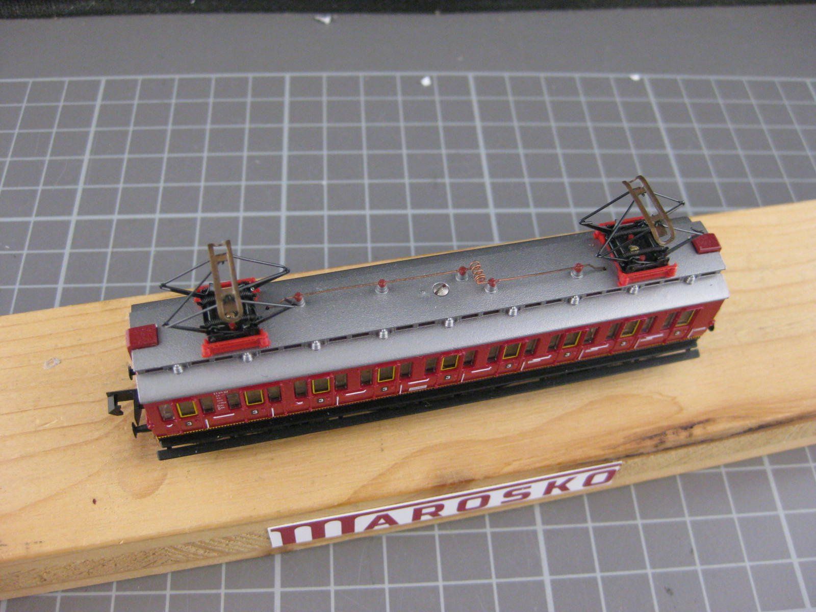 Arnold Modellini di ferrovie: Arnold 2935 DR Triebwagen rot, mit OVP, . – Usato da Malters venduto da Marosko 2