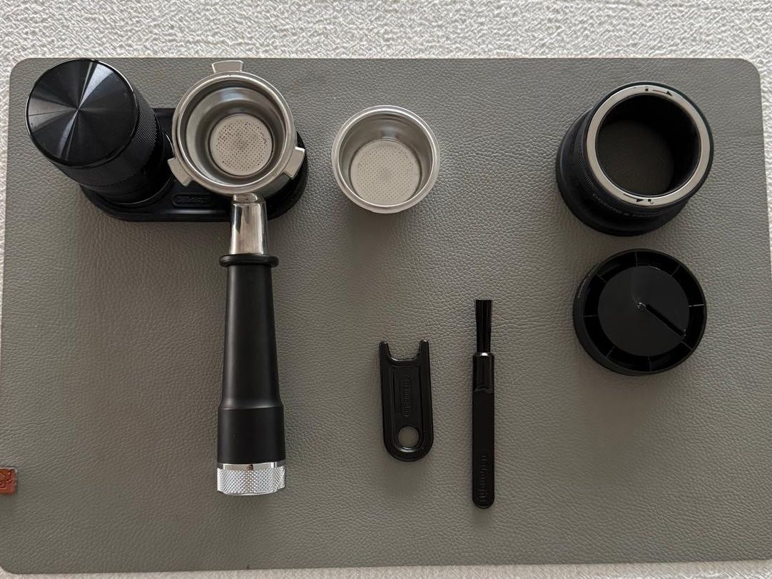De'Longhi Macchine per caffè & Macchine per espresso: De'Longhi la Specialista Touch – Nuovo (secondo la descrizione) da Tübach venduto da ani_jps7 2