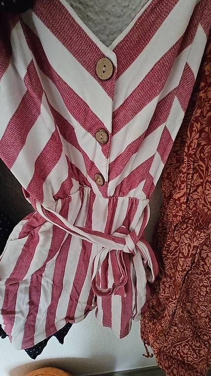 Lots de vêtements: Kleider XS – D'occasion à Thun par ninuschga 2