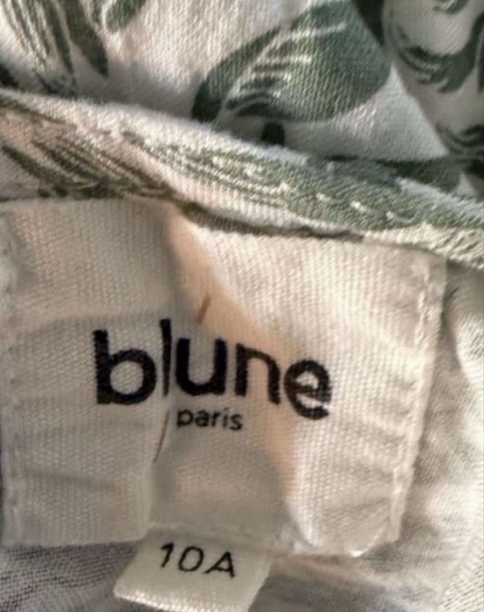 Vestiti & Gonne: Blune Kleid Paris Blumenmuster Grösse 134 10A  – Nuovo (secondo la descrizione) da Freidorf TG venduto da nad_fxh7 2