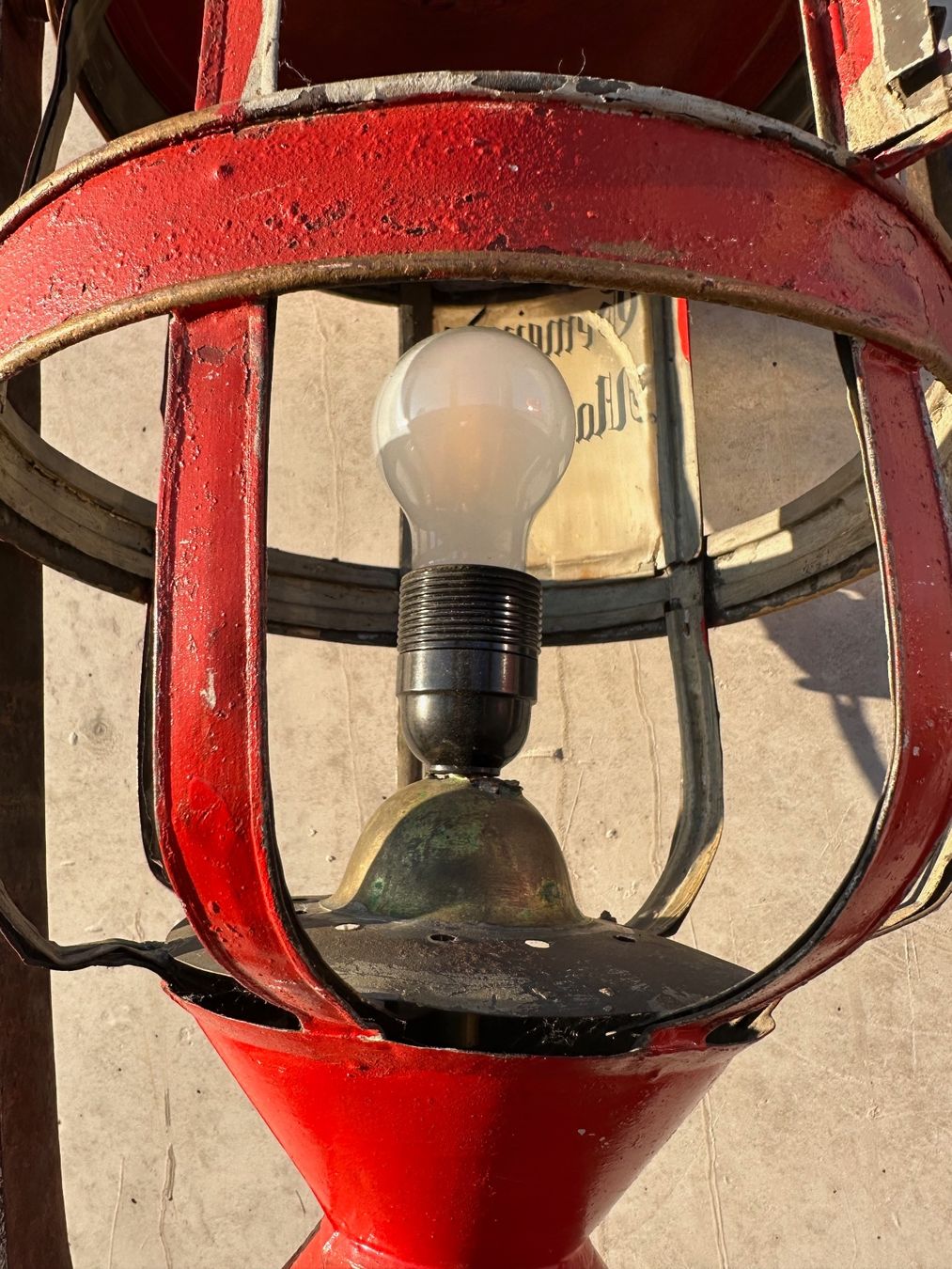 Lampen: Antike Leuchte, Elektrifizierte Petrolleuchte – Gebraucht aus Laufenburg von industrial-silence 4