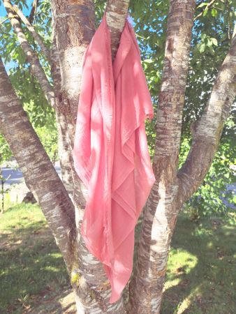 Sommerlicher Schal– Leicht & Luftig