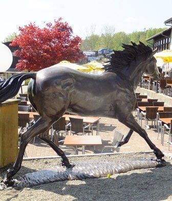 Skulpturen & Statuen: Bronze 'Horse Running on Water' 188cm – Gebraucht aus Stäfa von Satinoir 3
