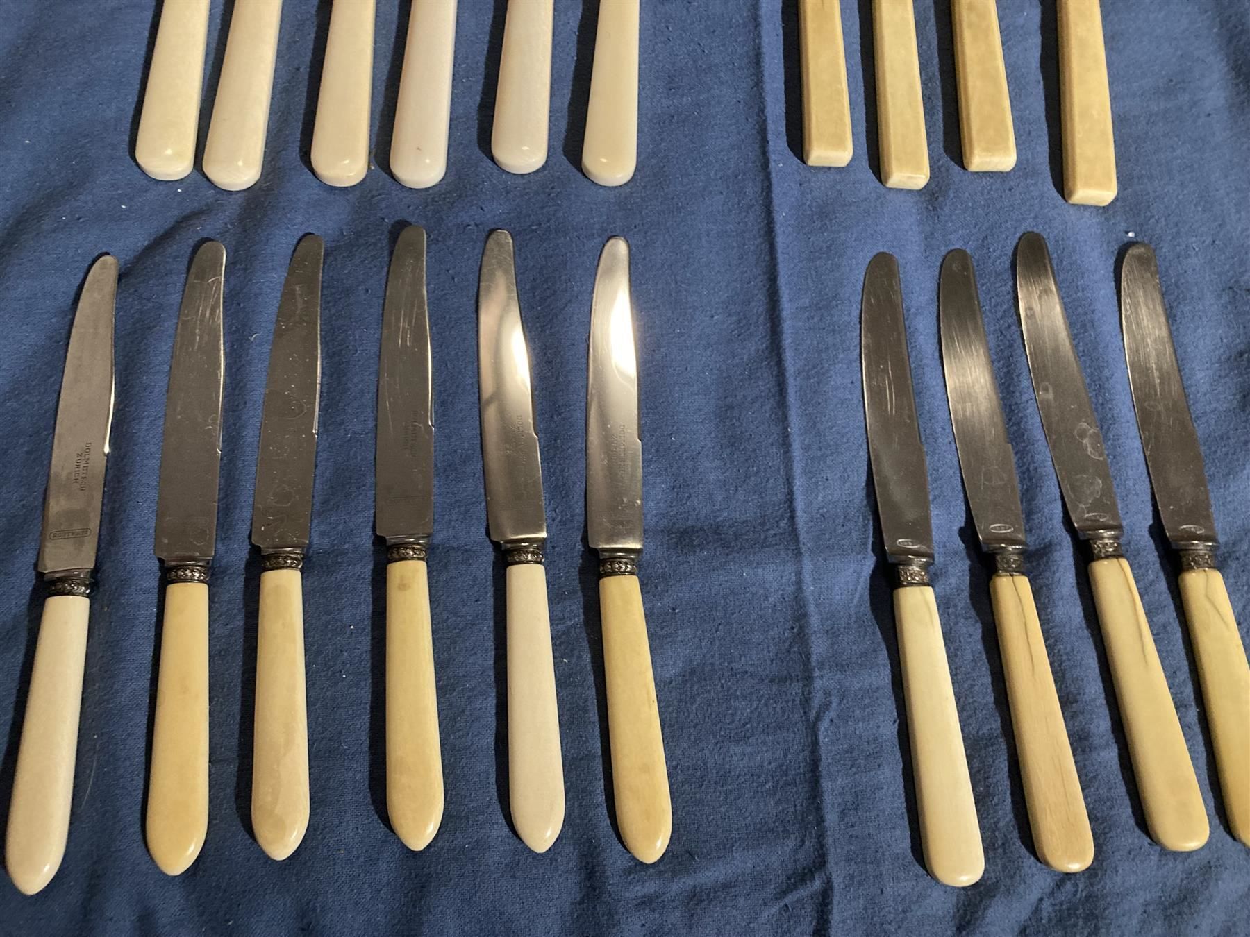 Posate: Antike Tafel Messer – Usato da Zürich venduto da onuba 2