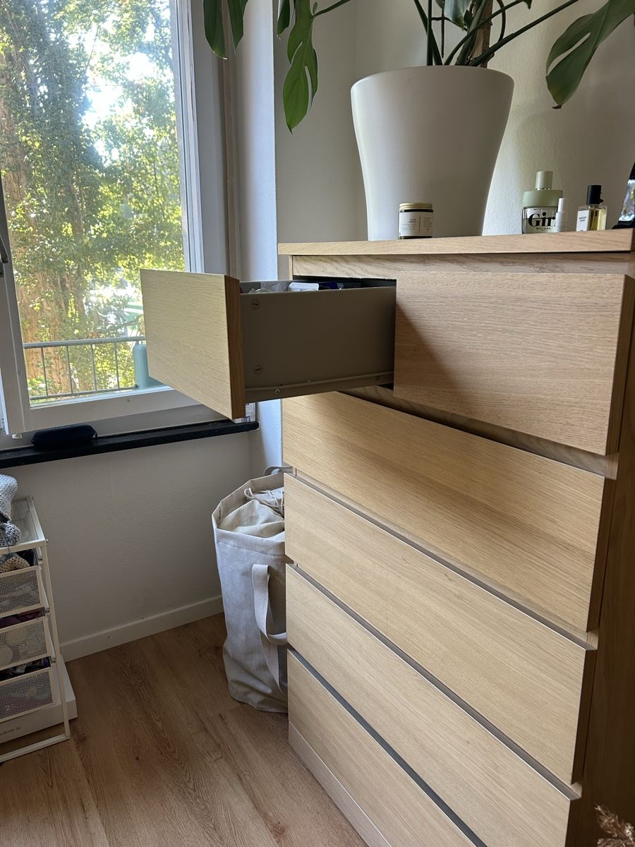 Ikea Cassettiere: Schlichtes Malm Regal  – Usato da Bern venduto da mir_88mr 3