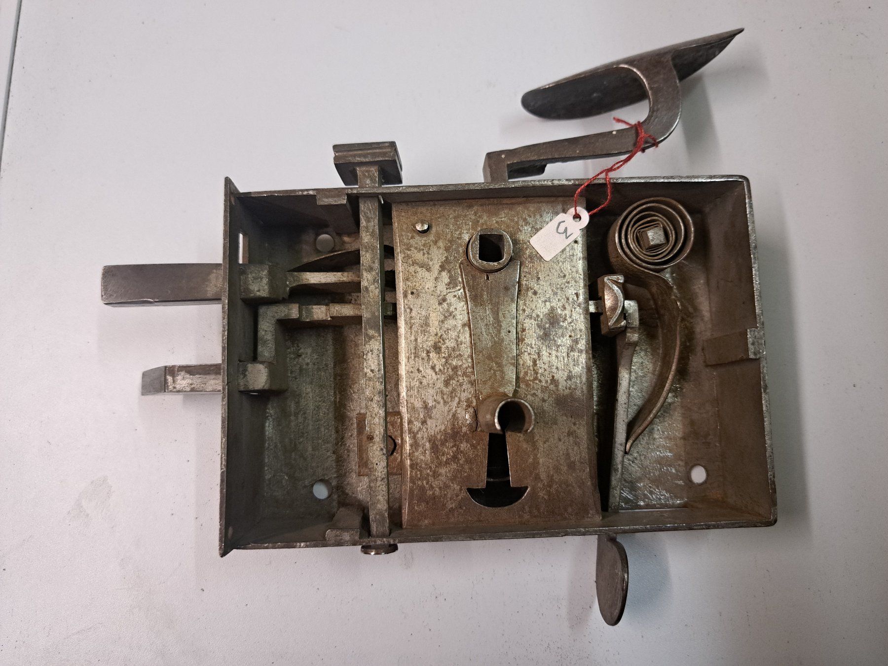 Cadenas: Türschloss alt, Antik – D'occasion à Bern par Patinaa