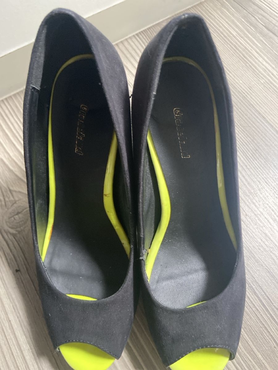 Graceland Scarpe da donna: Perptoes schwarz-gelb – Usato da Sirnach venduto da SpeedyGT 3