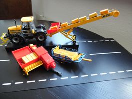 Britains Traktor Farmer Konvolut mit Zubehör