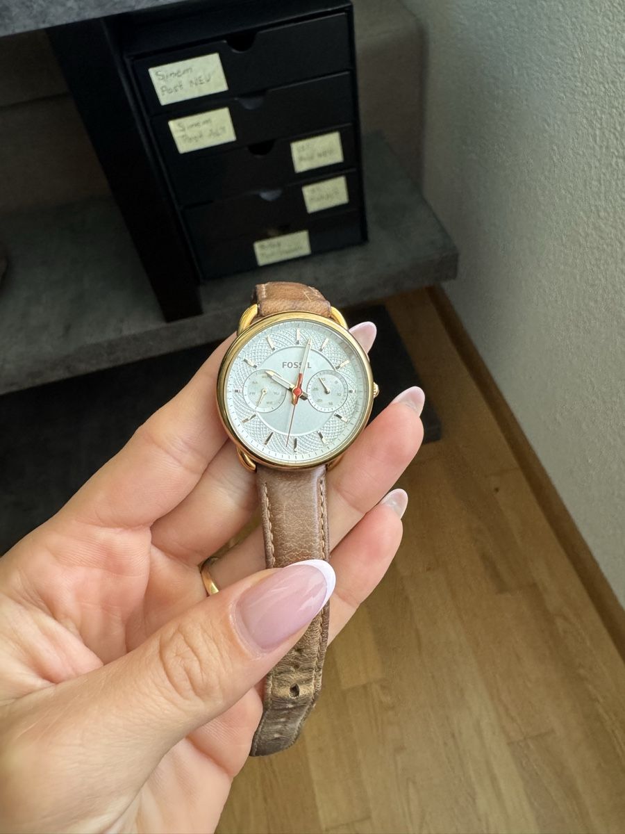 Fossil Orologi: Fossil Damenuhr/ Uhr/ Schmuck – Usato da Liestal venduto da jorge0000 1