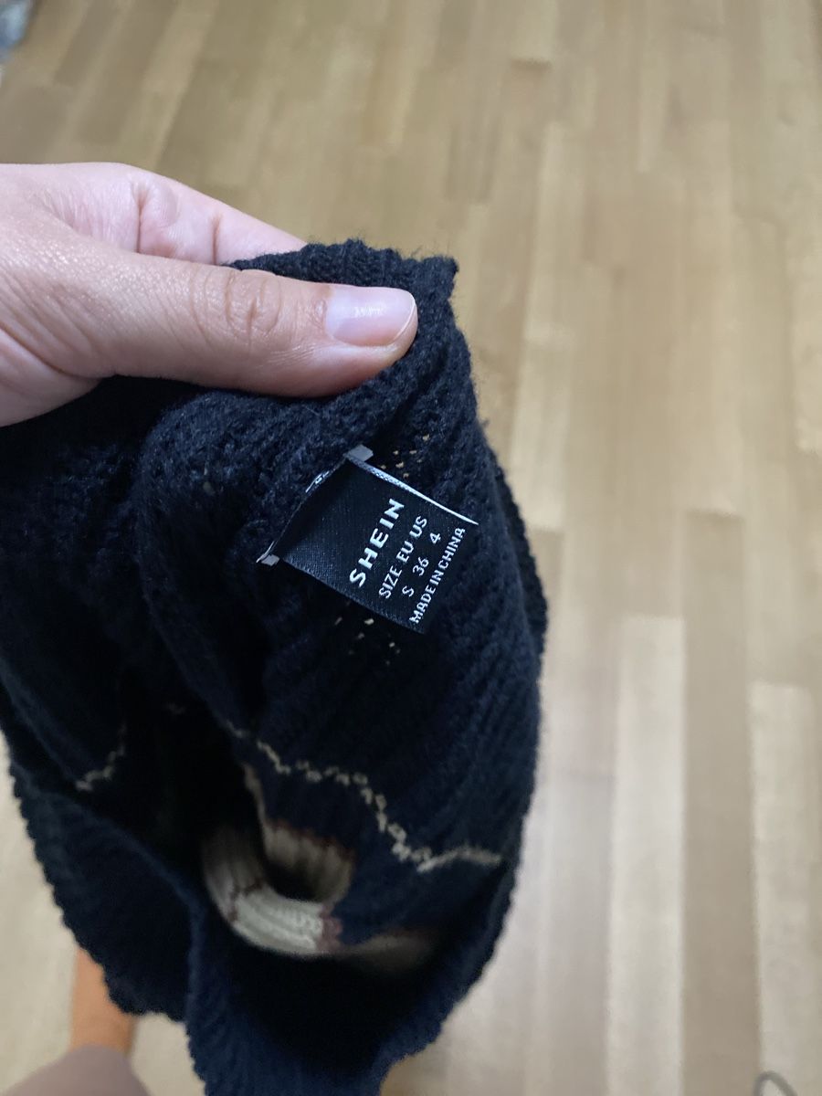 Shein Maglioni & Felpe: SHEIN Striped Cropped Sweater – Usato da Belp venduto da jan_6yvx 1
