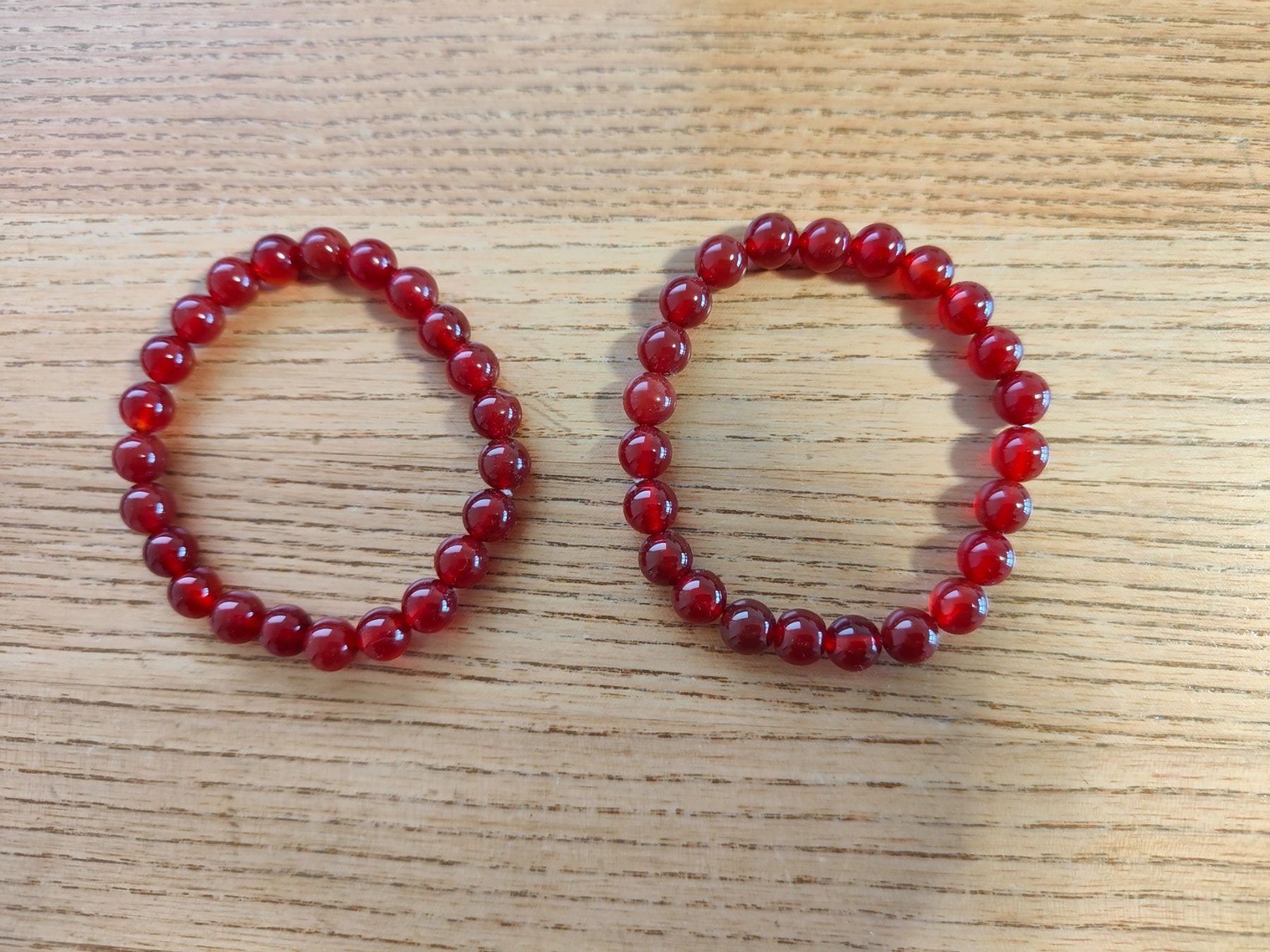 Bracciali & Braccialetti: 2 Karneol Armbänder, Beads ca. 8mm – Nuovo e nell'imballaggio originale da Rümlang venduto da 21f