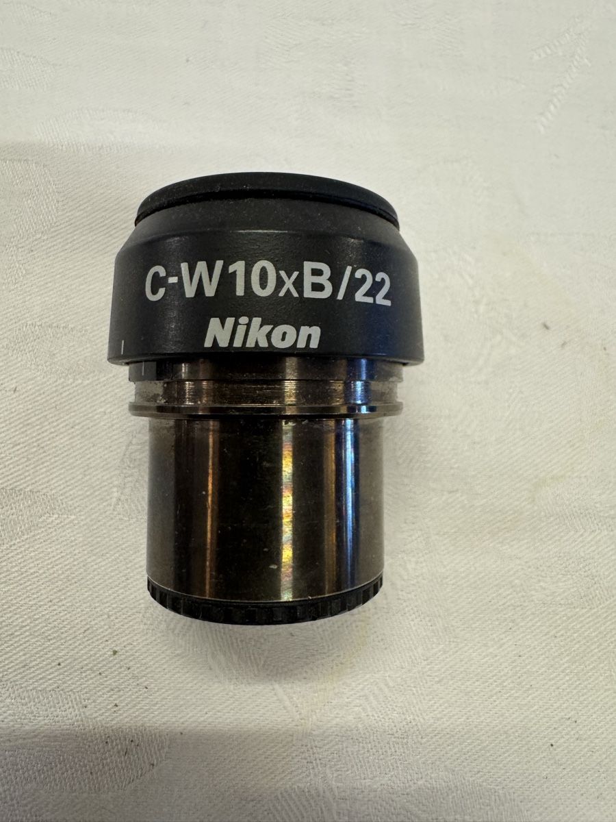 Nikon Microscopi: Nikon C-W 10xB/22 Okular – Usato da Gränichen venduto da onkel_xxl