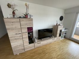 Wohnwand Nussbaum-Optik, gut erhalten