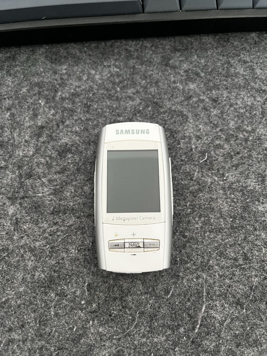 Samsung Tragbarer Mediaplayer: Samsung YP-D1 – Gebraucht aus Pfäffikon ZH von Restore-Me