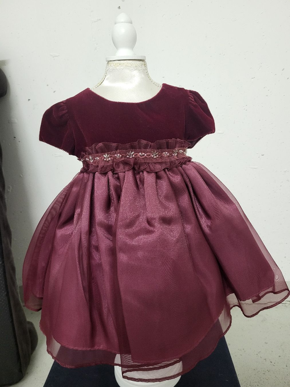 Robes et jupes: Kleid für Baby – Neuf (Voir description) à Volketswil par Pickles