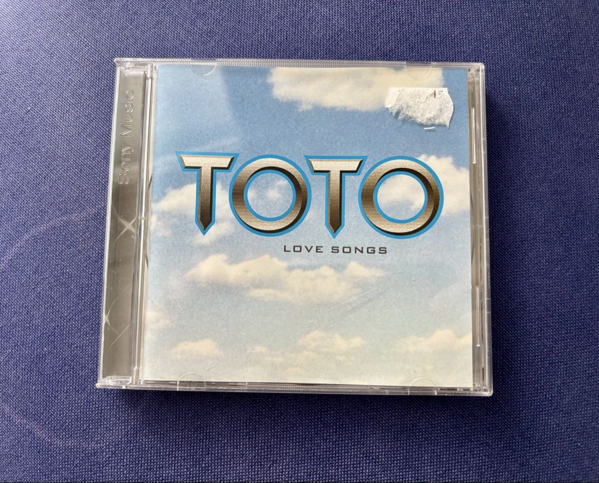 CD: 1 CD**Toto** Love Songs** – Usato da Volketswil venduto da Car6