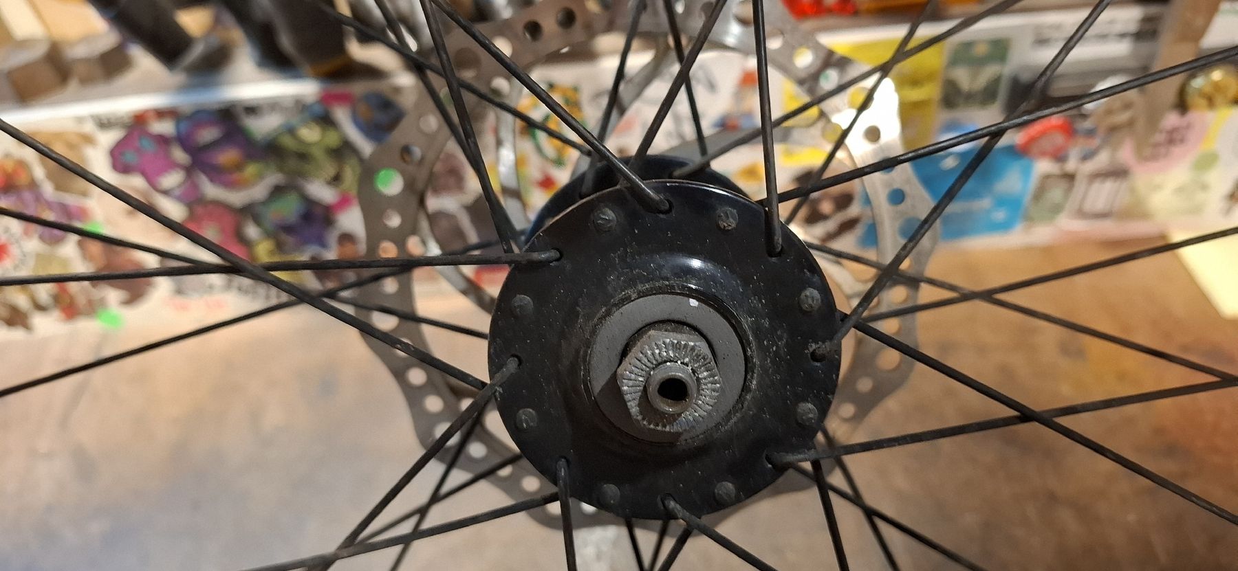Pièces détachées: MTB Vorderrad 24" disk – D'occasion à Adliswil par trujillo01 6