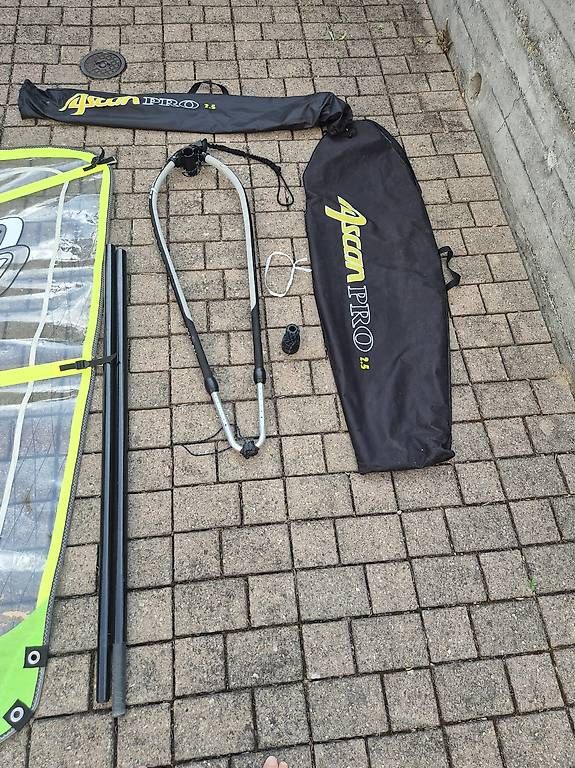 Surf: Kinderrigg Windsurf Ascan pro – D'occasion à Wohlen b. Bern par Guido001