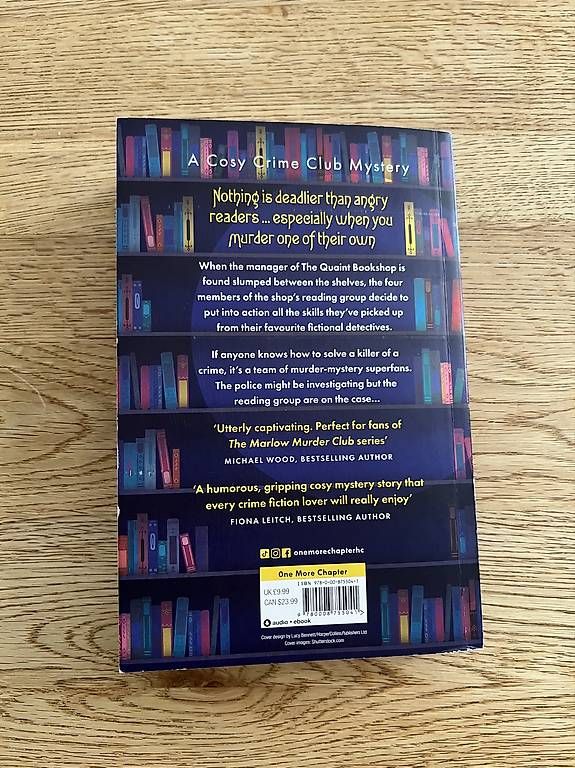 Bücher: Cozy crime "Murder by the book" – Gebraucht aus Zürich von nic_l9gv 2