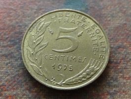 FRANCE  5 Centimes  1975
