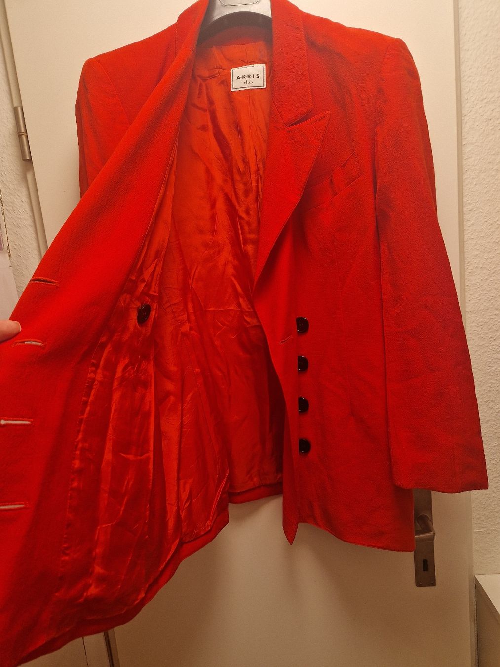 Akris Giacche: Rotes Akris Blazer 100% Schurwolle Gr. 40 – Usato da Binningen venduto da Daja75 5