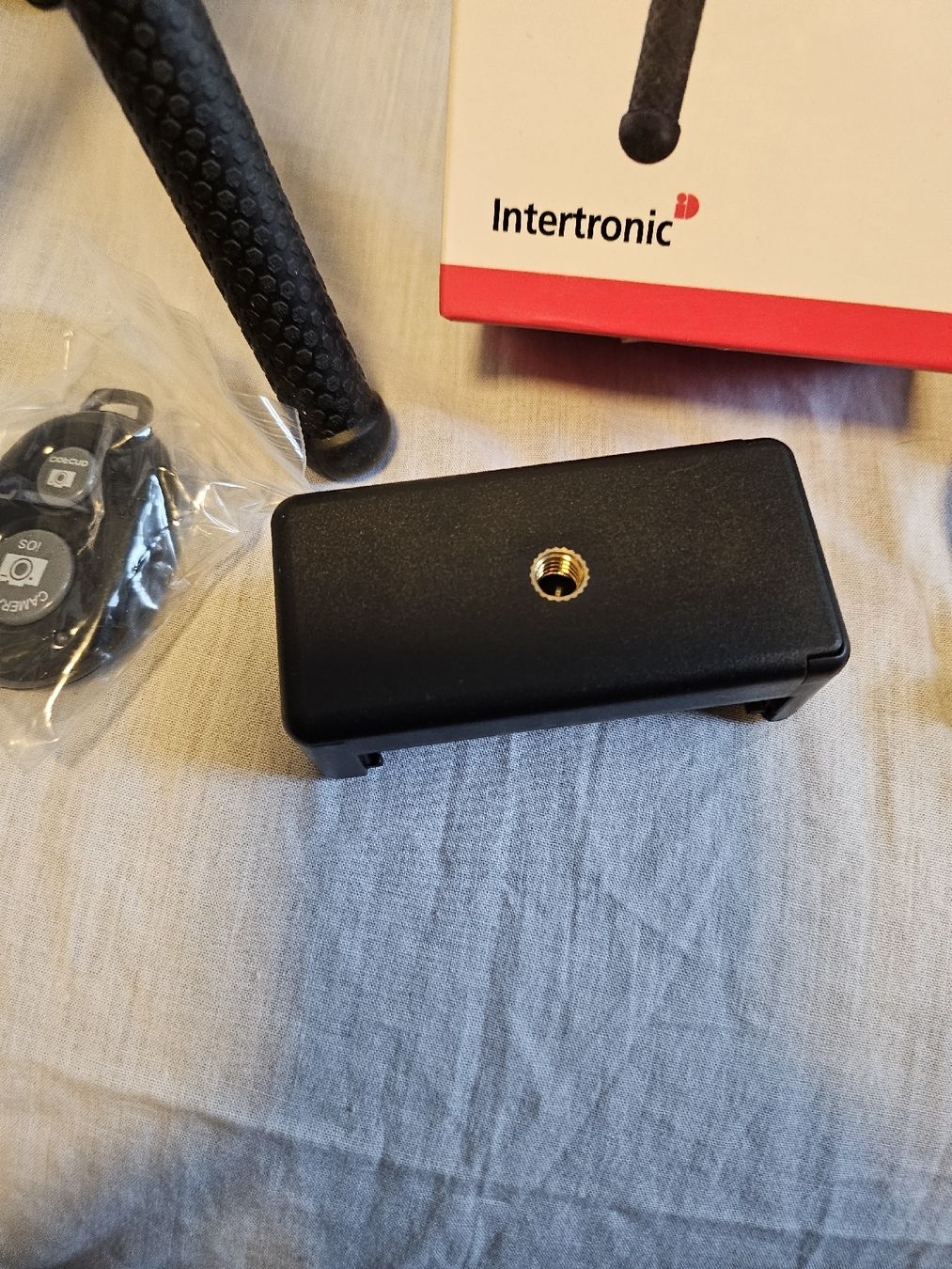 Treppiedi & Teste: Trépied Voyage Intertronic – Usato da La Joux FR venduto da car_ck96 3