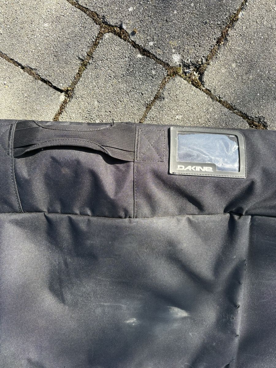 Dakine Valigie: Dakine Ski Suitcase – Usato da Uhwiesen venduto da clairebland23 3