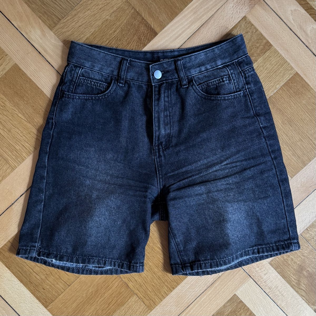 Jeans: Denim Shorts even&odd Black Size S used – Gebraucht aus solothurn von mil_ja.t 2
