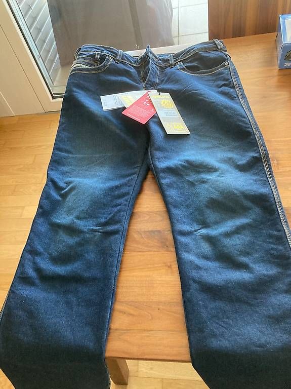 John Doe Jeans: Motorrad-Jeans der Marke John Doe – Gebraucht aus Riedt b. Erlen von Renegade58 1
