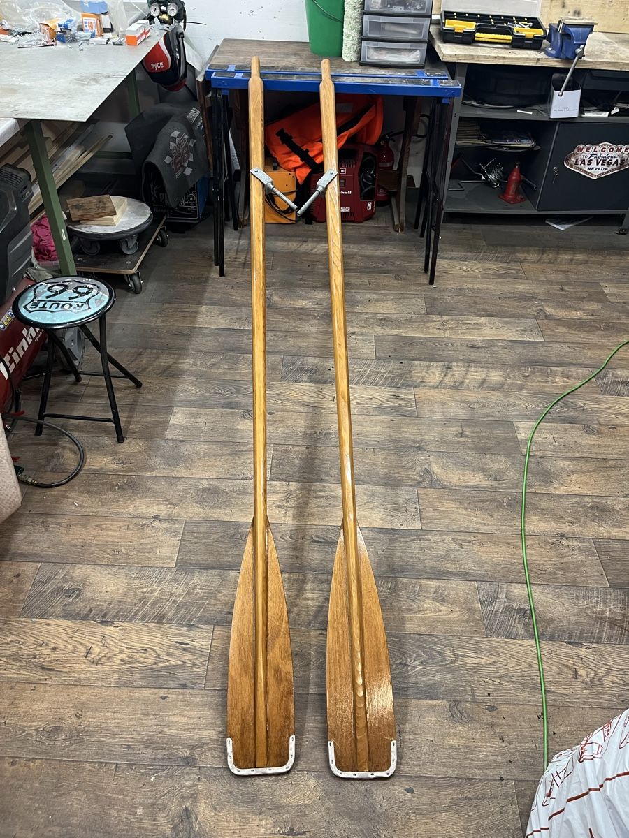 Gommoni, kayak & canoe: Rames en bois  – Usato da Aproz (Nendaz) venduto da Cheers_and_Woof 1