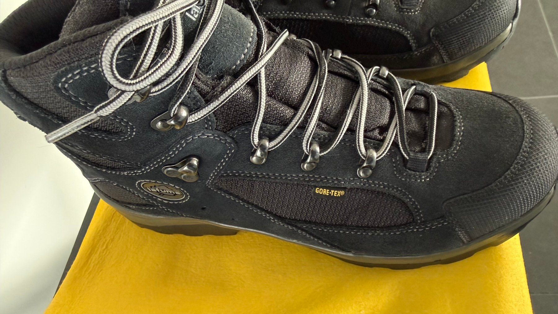 Lafuma Scarpe da uomo: Herren-Wanderschuh Lafuma Gore-Tex Grösse 44 – Usato da Männedorf venduto da Liberty05 3