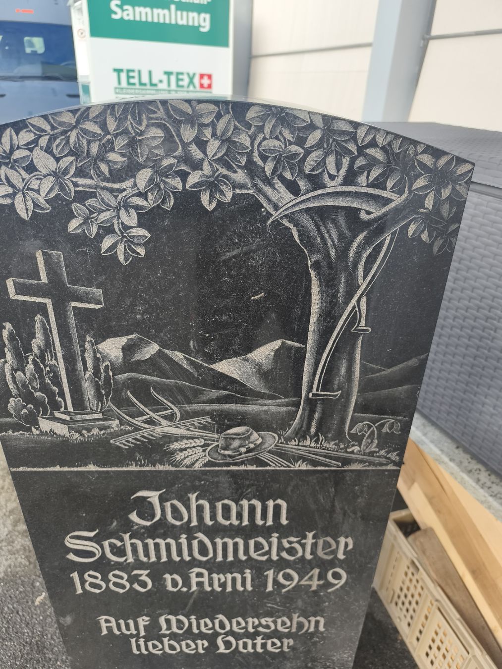 Sculture & Statue: Gedenkstein, Grabstein(grab) – Usato da Künten venduto da Schnaepplihuus 2