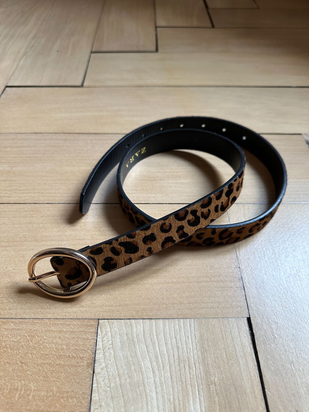 Zara Gürtel: ZARA - Leo Gürtel 80 – Gebraucht aus Zürich von