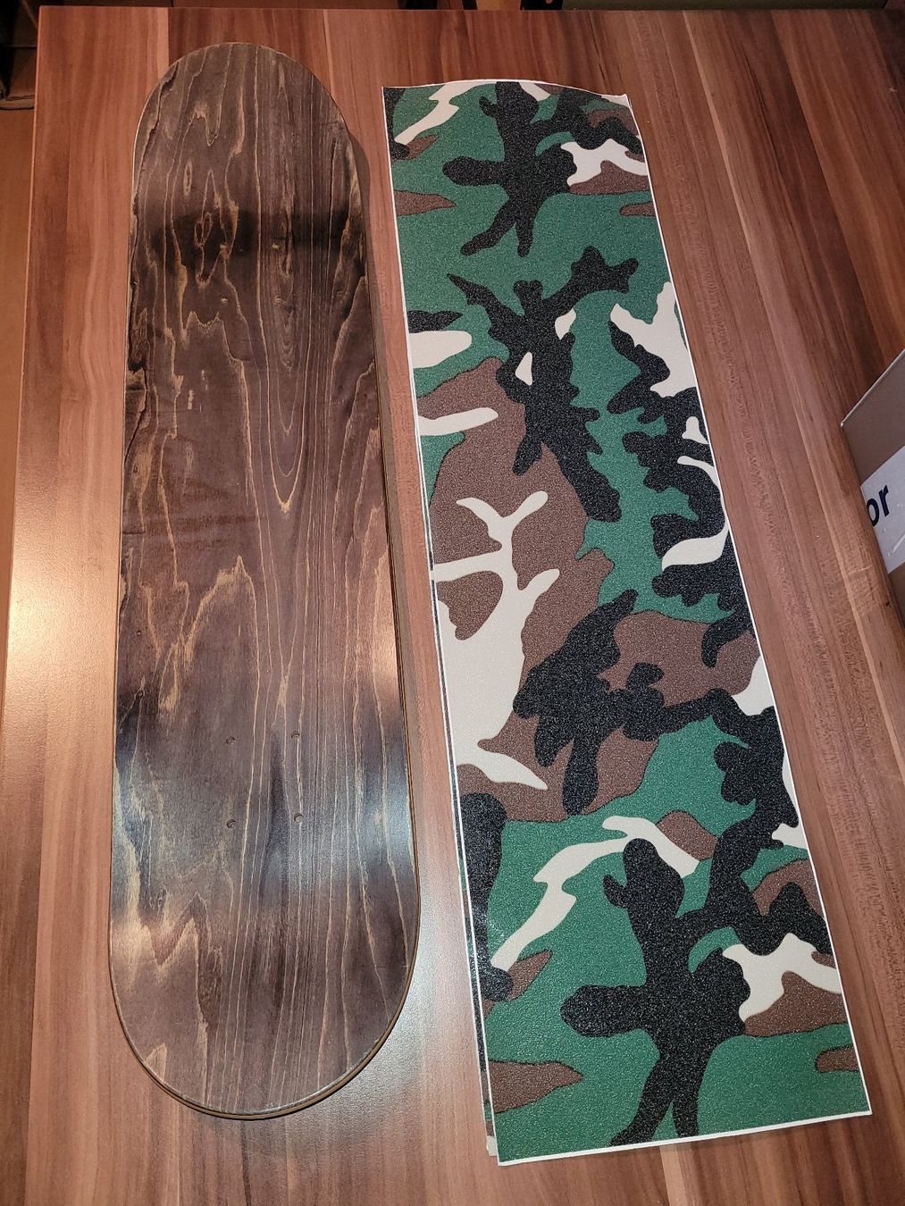 Skateboards: Skateboard mit Griptape – Nuovo (secondo la descrizione) da Beinwil (Freiamt) venduto da Tourigny 2
