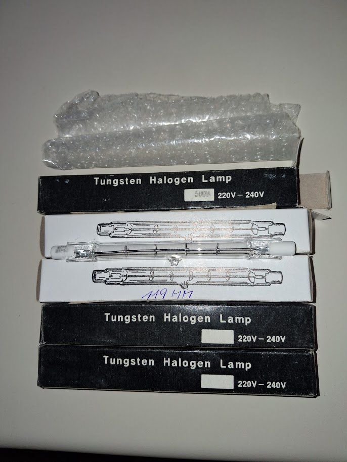 Scheinwerfer: HALOGEN   LEUCHTMITTEL – Neu und originalverpackt aus Tann von elolecig