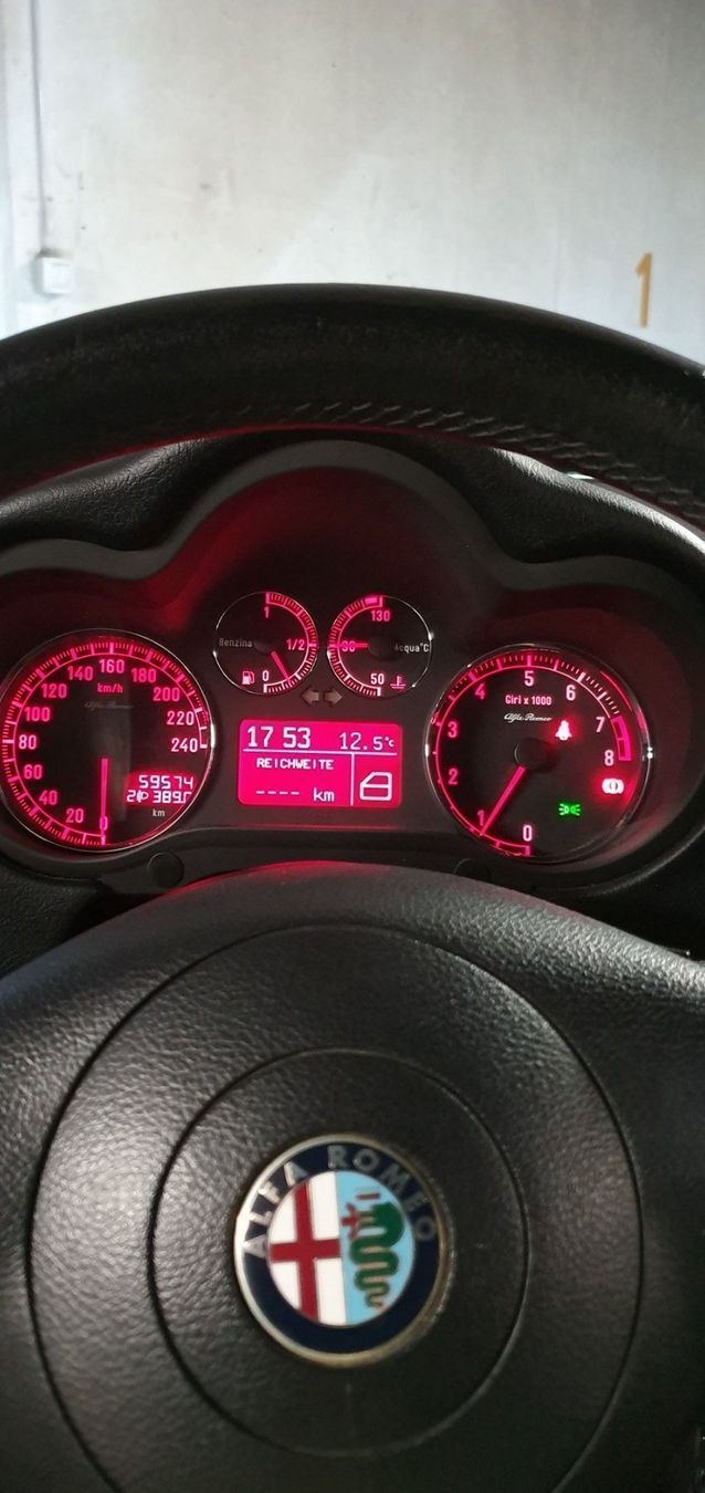 Alfa Romeo Automobili: Alfa Romeo 147 Ti Preis VHB – Usato da Spreitenbach venduto da DaviDino03 2