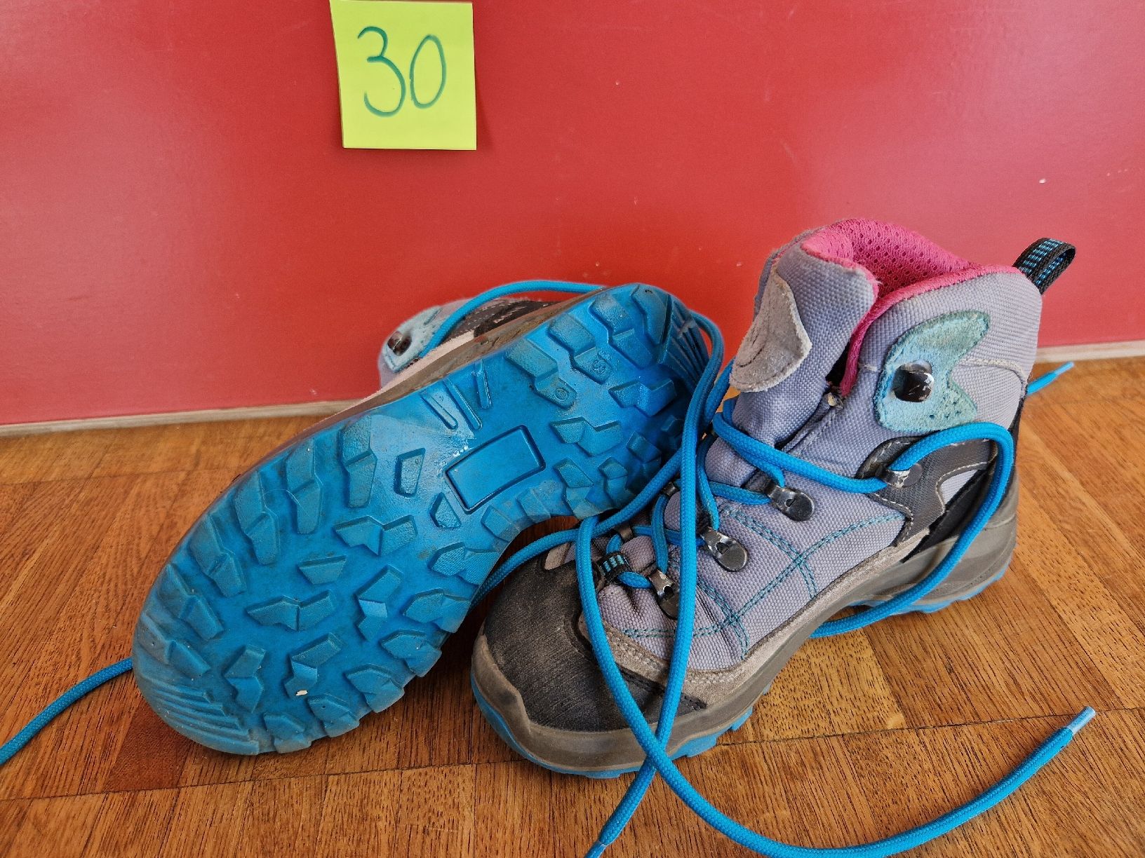 Scarpe per ragazze: Wander-Schuhe von N45, Grösse 30, – Usato da Zug venduto da snussbaumer 1
