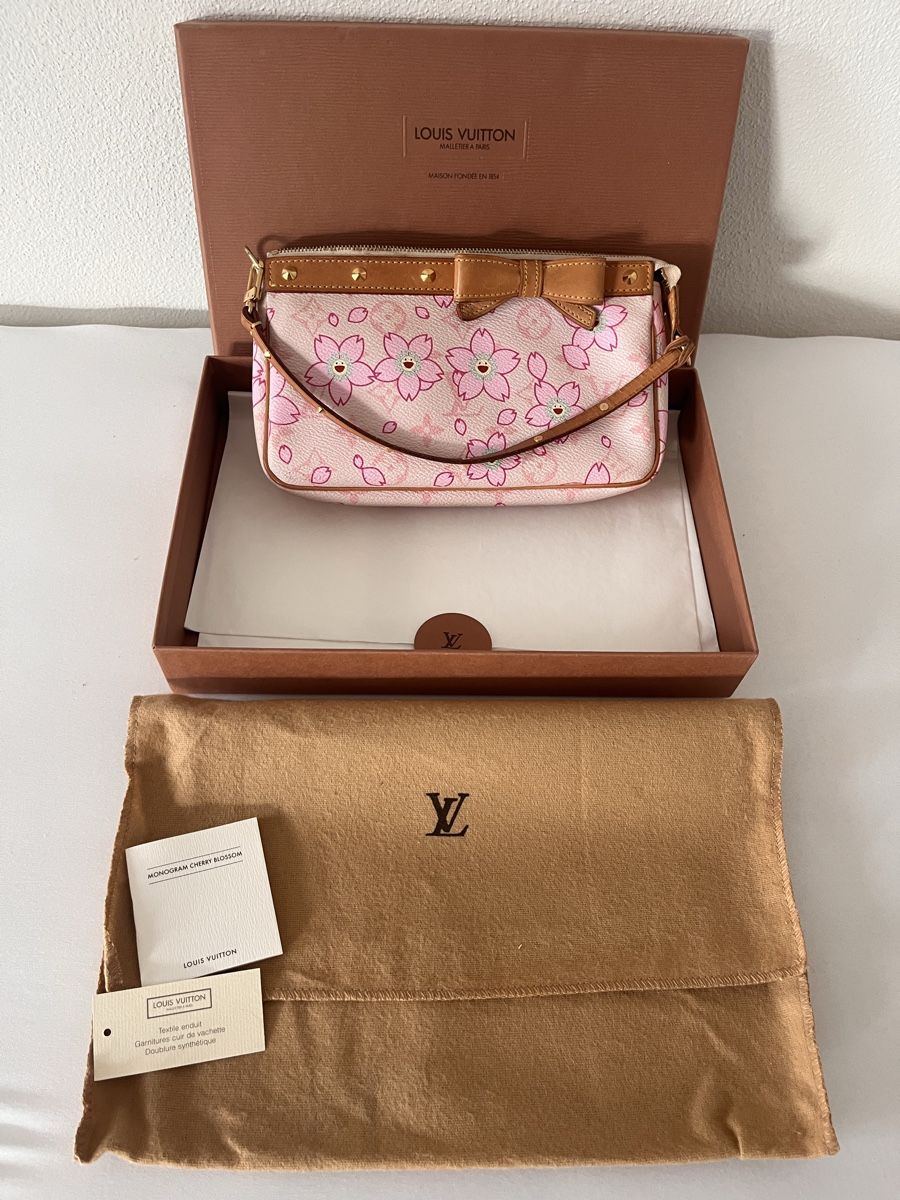 Louis Vuitton Borse da donna: Louis Vuitton Cherry Blossom Pochette – Usato da Luzern venduto da bambola92 1