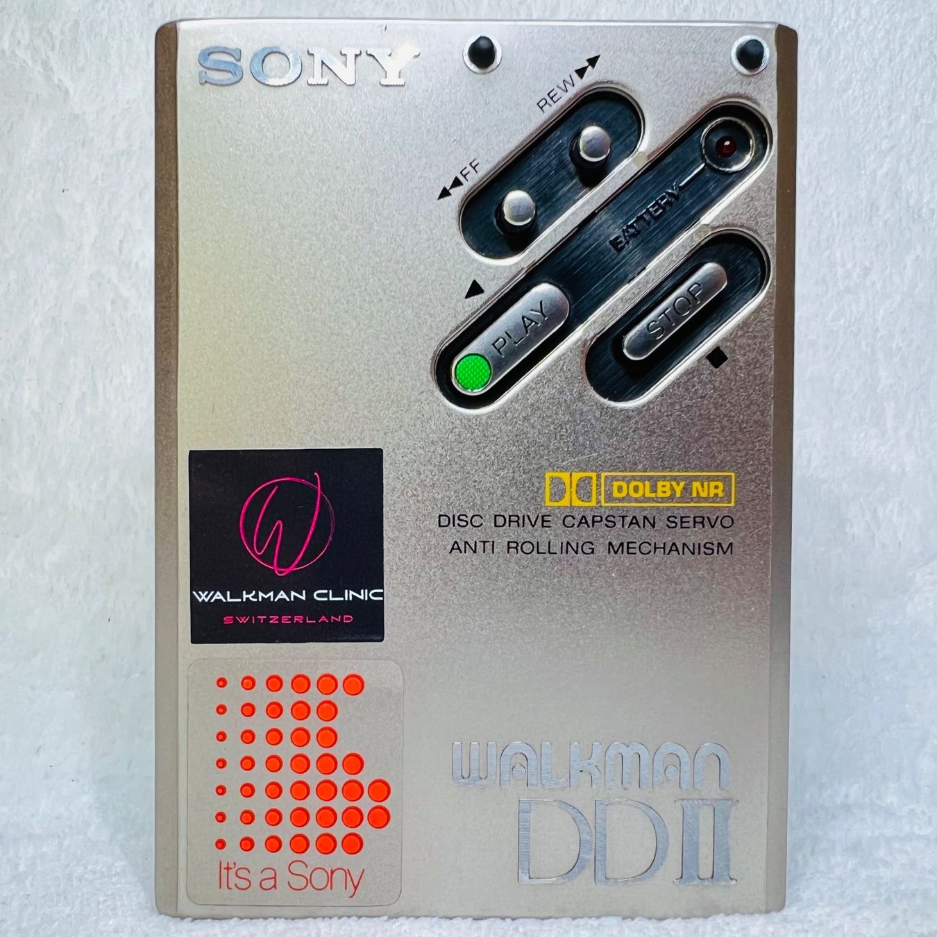 Sony Lecteur media portable: Sony Walkman WM-DDII silber #174 – D'occasion à Vorderthal par WalkmanClinic