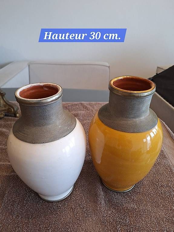 Vasi & Recipienti: 2  Vases – Nuovo e nell'imballaggio originale da La Chaux-de-Fonds venduto da Riquet2300