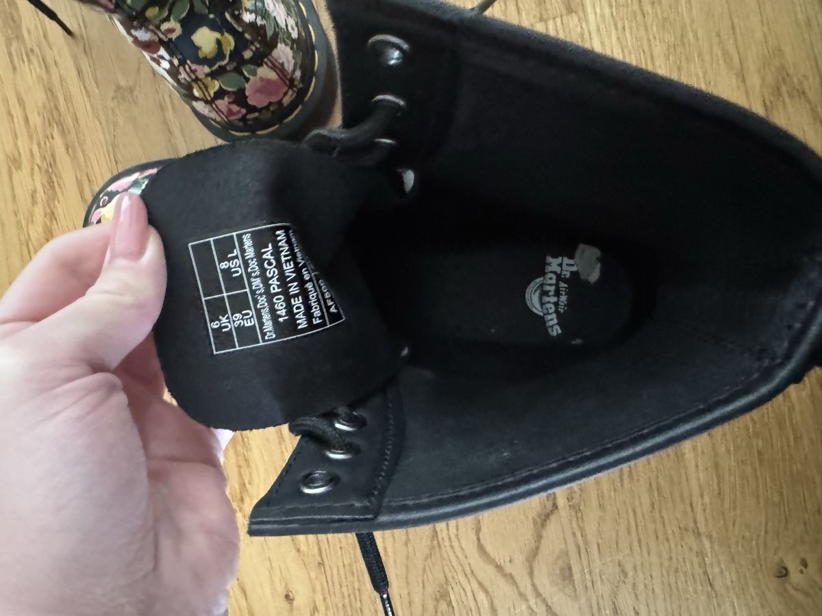 Dr. Martens Scarpe da donna: Dr. Martens Stiefel – Nuovo (secondo la descrizione) da Rüegsauschachen venduto da nai_2jfm 3