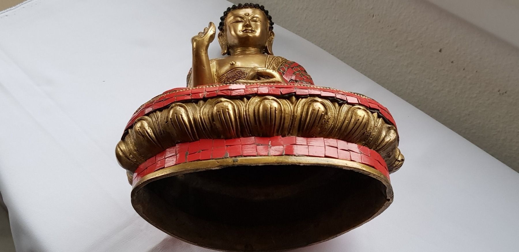 Sculture & Statue: Buddha Bronze mit Korallensteinen belegt – Usato da Dällikon venduto da Toyfan 6