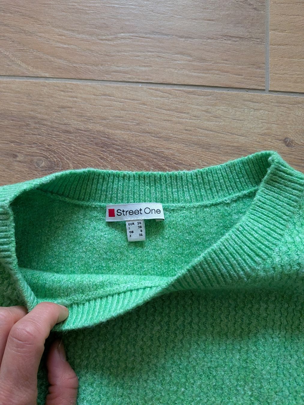 Maglioni & Felpe: Street One Pullover Grösse 34 – Nuovo (secondo la descrizione) da Eschenbach SG venduto da SanFranciscoCalifornia 1