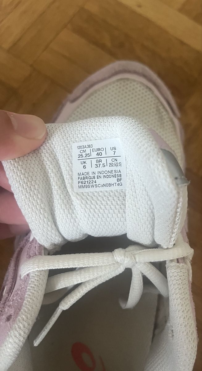 Scarpe da uomo: Asics GEL-NYC Sneaker / Runner - Gr. 40 – Usato da Luzern venduto da jan_tl8k 2