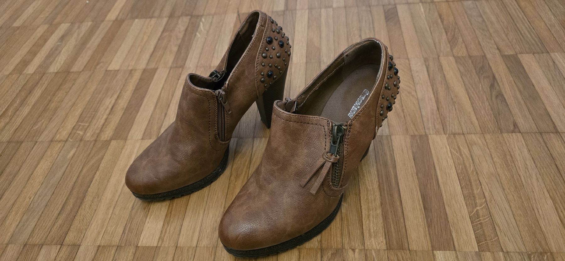 Scarpe da donna: Damen Schuhe Neuwertig! – Nuovo (secondo la descrizione) da Rickenbach Sulz venduto da Markiba
