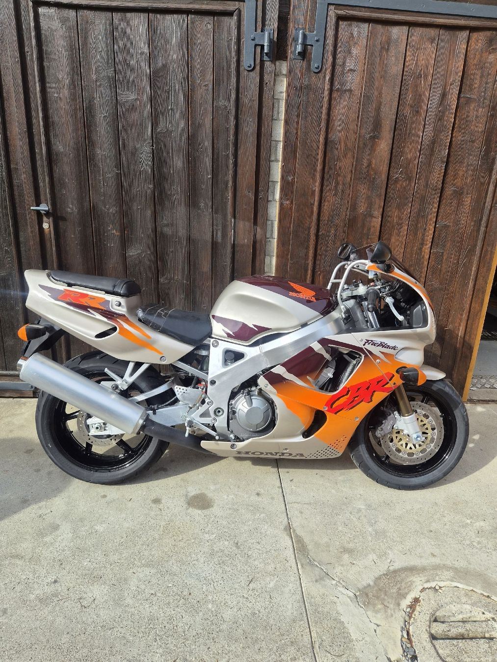 Honda Route: Honda CBR900 SC28 – D'occasion à Kappelen par Patb94