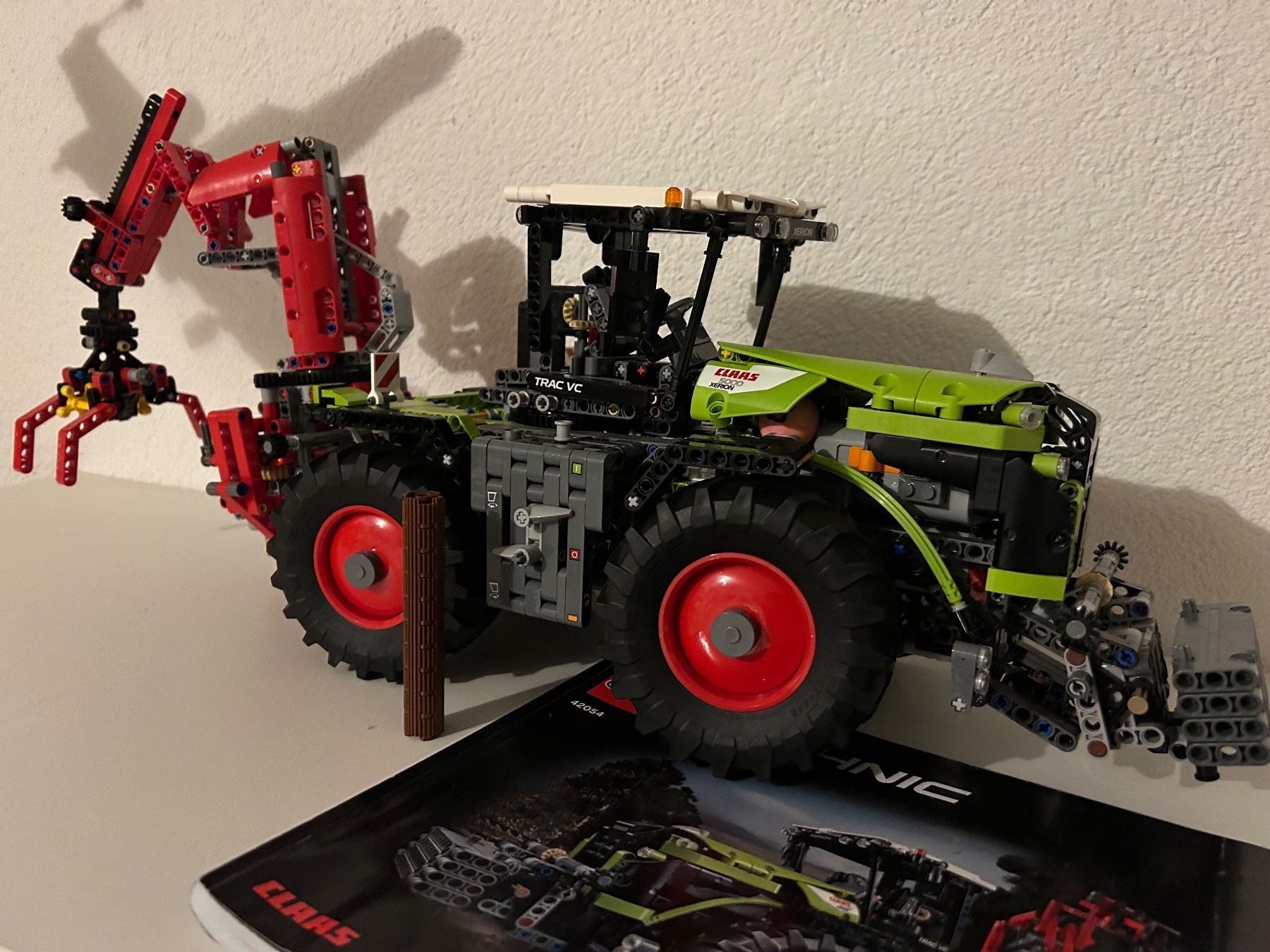 Lego Kit di costruzioni: Lego Technic Claas Xerion 42054 – Usato da Wegenstetten venduto da Sportcrispy 3