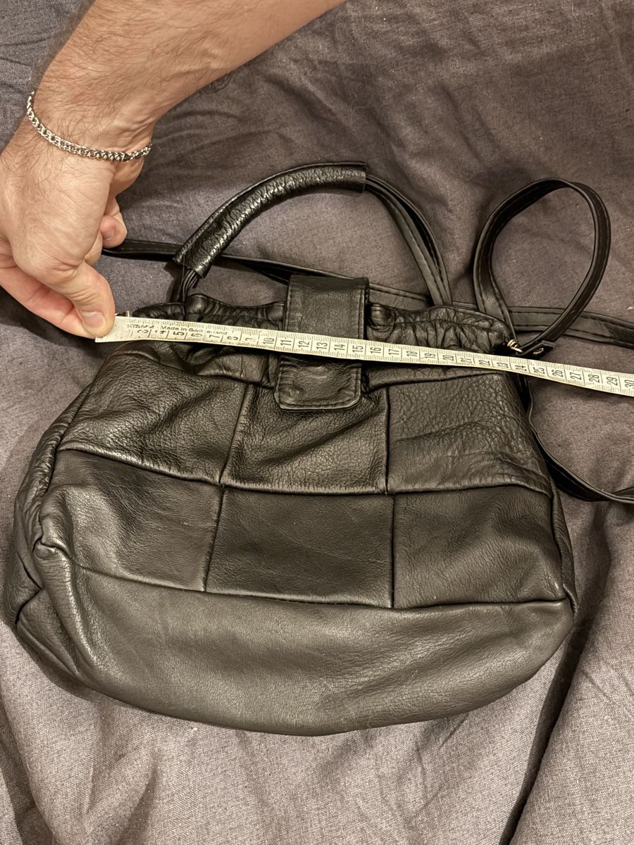 Borse da donna: Vintage Black Patchwork Leather Kiss-Lock Handbag – Usato da La Chaux-de-Fonds venduto da joa_jk5g 1