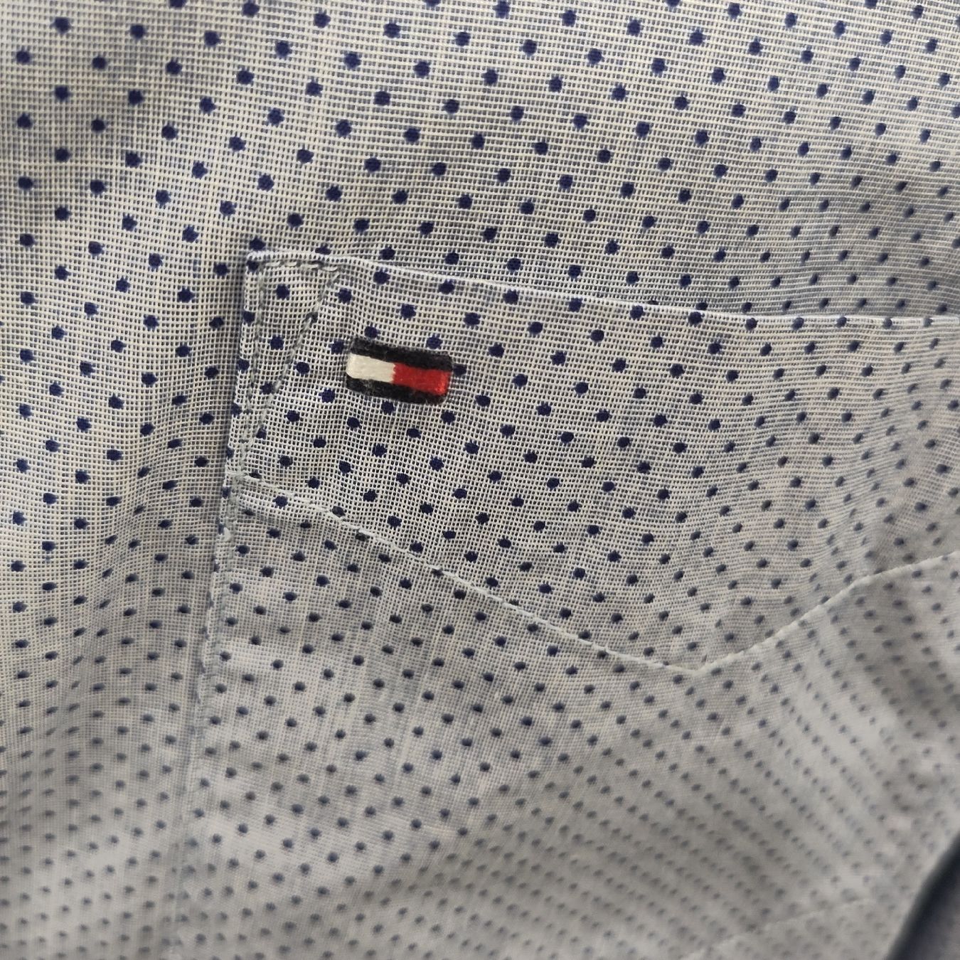 Tommy Hilfiger Hemden: Tommy Hilfiger Hemd Punkte Custom Fit  – Neu (gemäss Beschreibung) aus Pratteln von Cartonsducoeur_bl 2