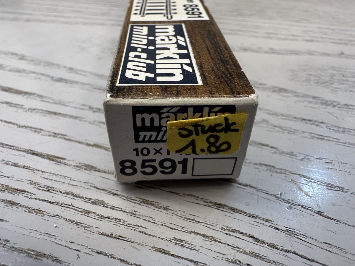 Märklin Modellini di ferrovie: Märklin 8591 Gebogenes Gleis 10x – Usato da Lupsingen venduto da New-Haven 1